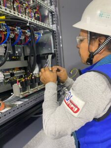 la historia detras de tecno